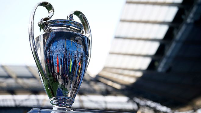 强队脱节 强队脱节